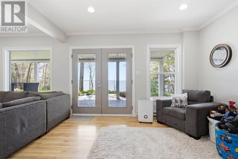 23 Kennedy RD — photo 25 of 40