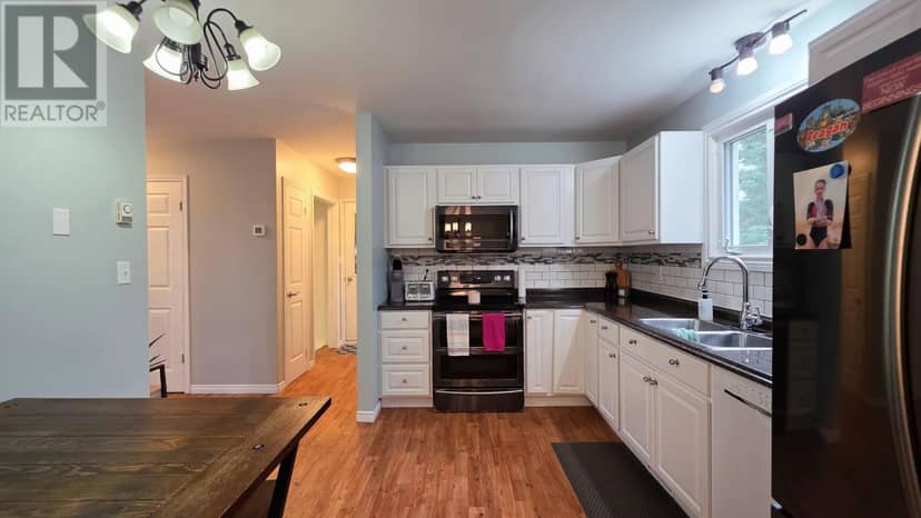 1007 Lake ST — photo 21 of 40