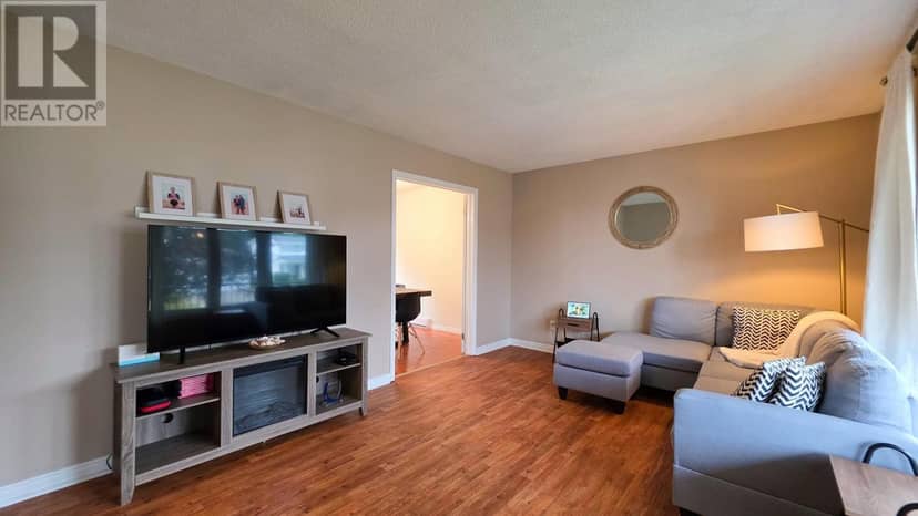 1007 Lake ST — photo 15 of 40