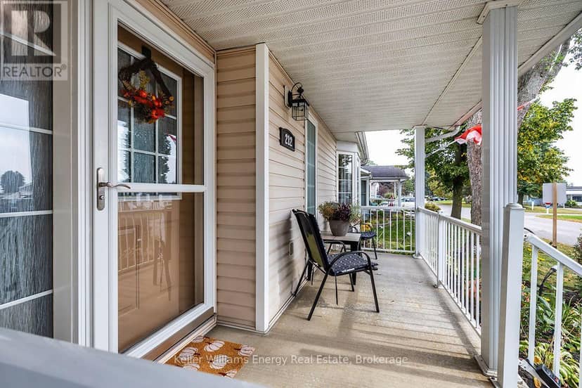 212 Wilmot Trail — photo 14 of 40