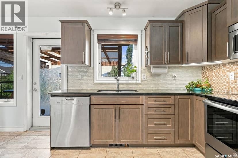 927 Coppermine WAY — photo 13 of 40