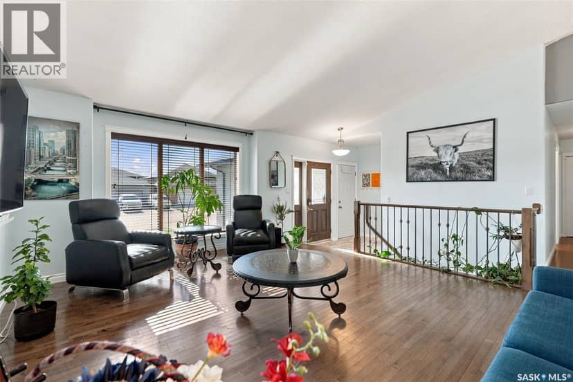 927 Coppermine WAY — photo 6 of 40