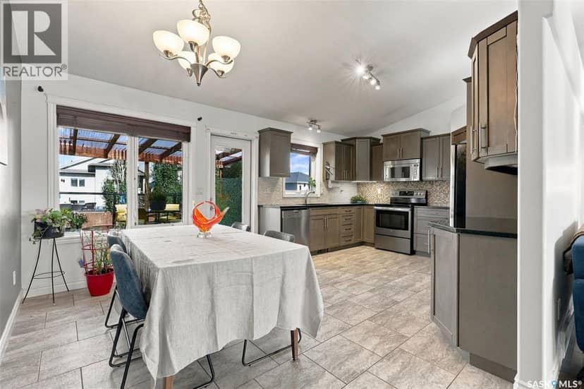 927 Coppermine WAY — photo 9 of 40