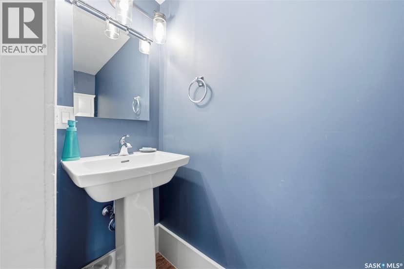 420 I Avenue S — photo 14 of 37