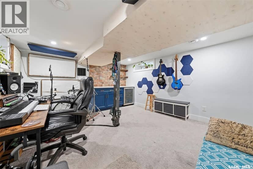 420 I Avenue S — photo 25 of 37