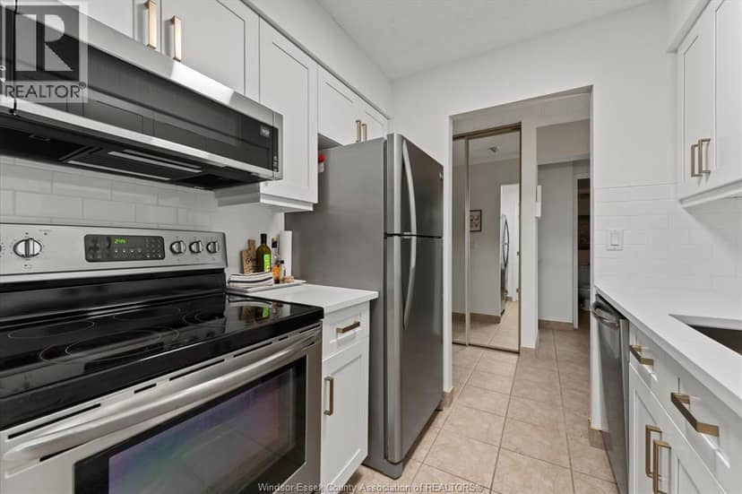 9099 RIVERSIDE DRIVE East Unit# 907W, Windsor, photo 7