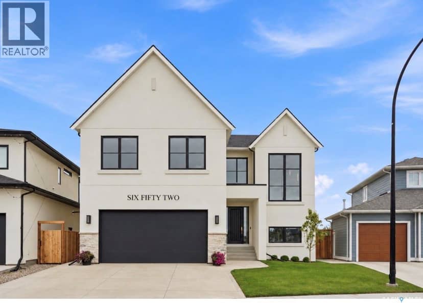 652 Pepper BEND, Saskatoon
