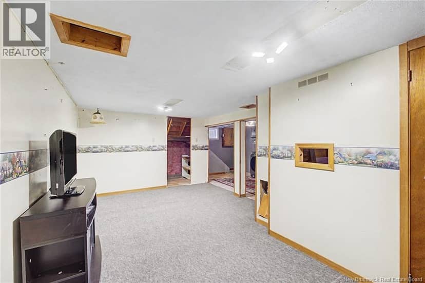 5724 Route 105 — photo 29 of 40