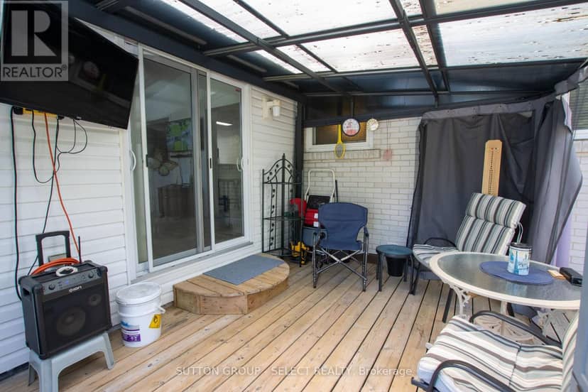 716 Monsarrat Avenue — photo 18 of 29