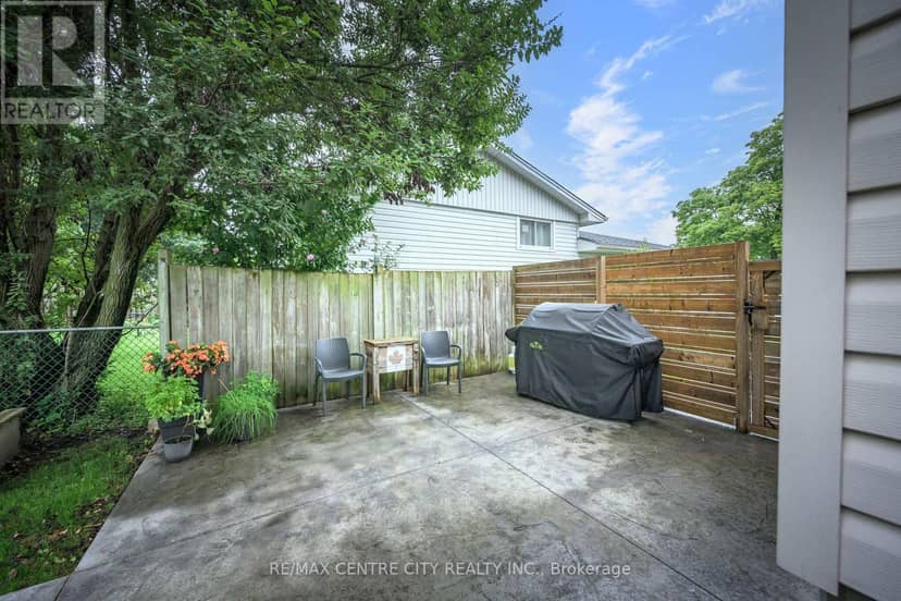 71 Ardsley Road — photo 11 of 34