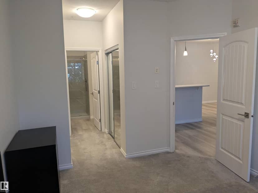 #118 2503 Hanna Cr NW — photo 15 of 26