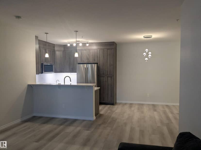 #118 2503 Hanna Cr NW, Edmonton, photo 6
