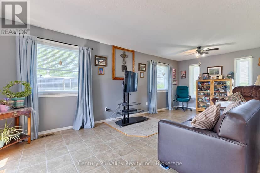 2935 Burnstown Road — photo 33 of 40