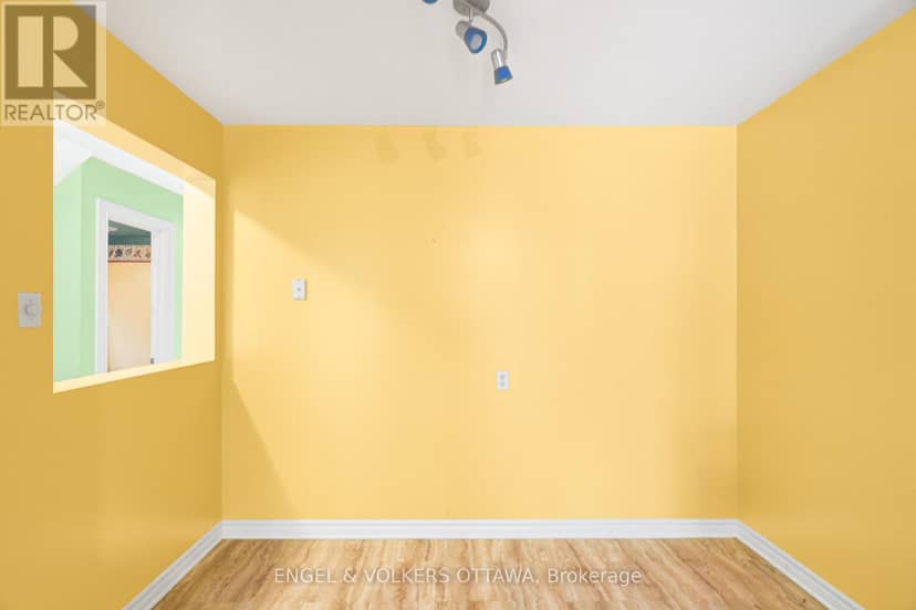 6 Bridgewater Terrace — photo 18 of 40