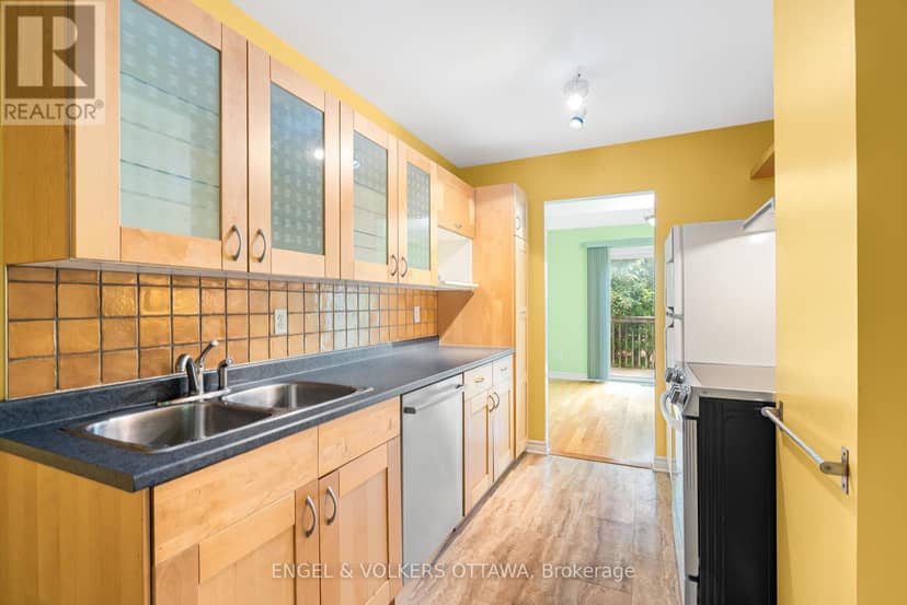 6 Bridgewater Terrace — photo 20 of 40