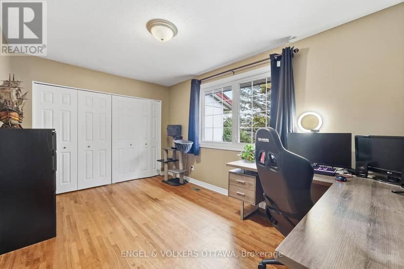 84 Monterey Drive — photo 15 of 26