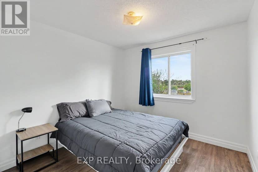 4646 Ogilvie Walk Crescent — photo 16 of 37