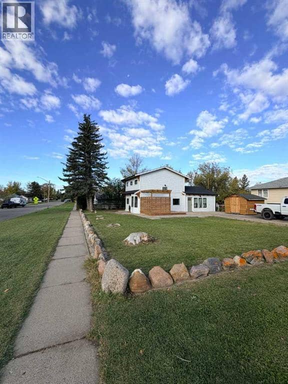 306 47 Avenue W — photo 28 of 37