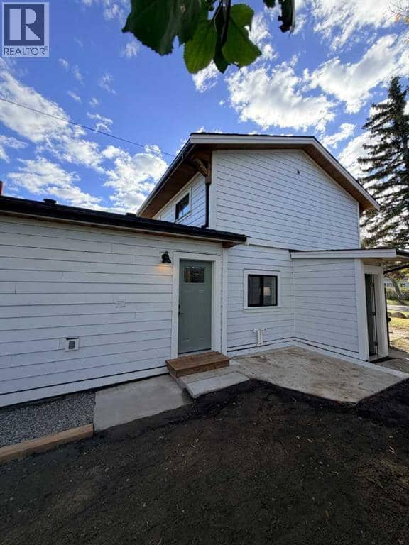 306 47 Avenue W — photo 35 of 37