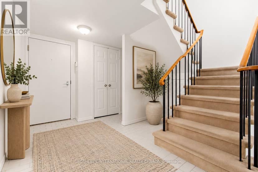 PH6 - 360 Bloor Street E — photo 2 of 40