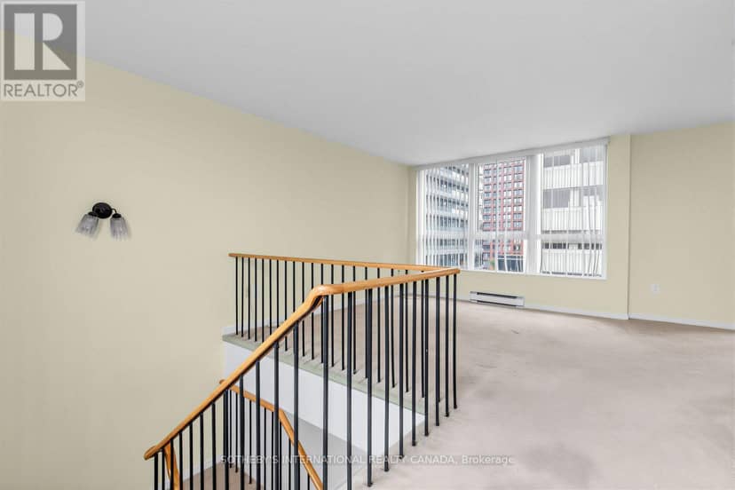 PH6 - 360 Bloor Street E — photo 28 of 40