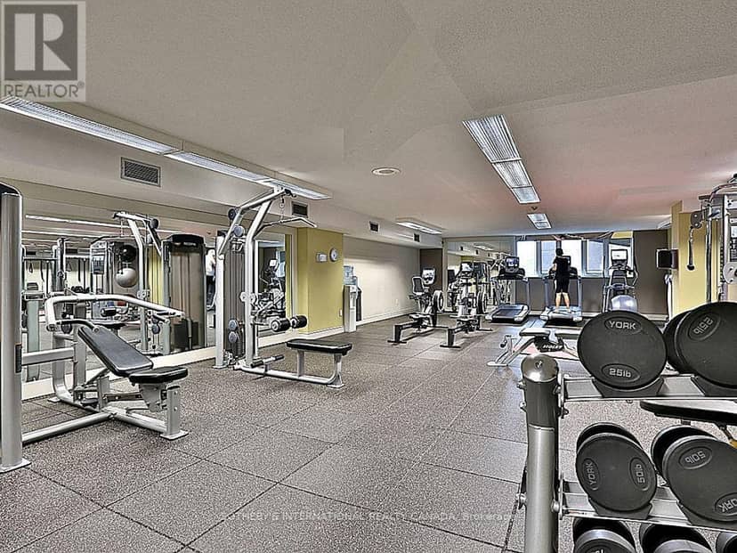 PH6 - 360 Bloor Street E — photo 34 of 40