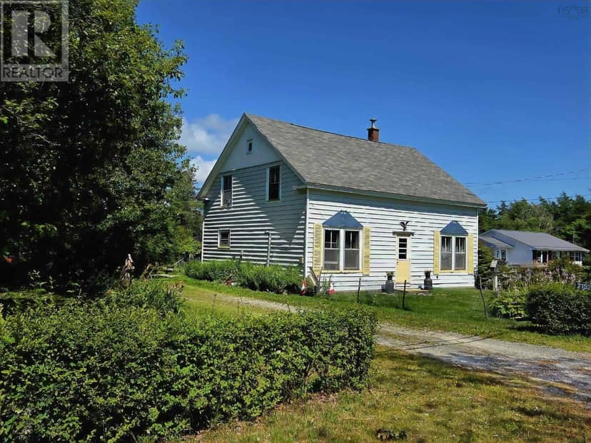 2152 Highway 3 — photo 2 of 34