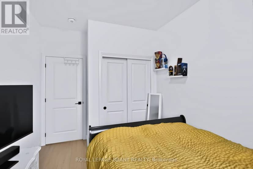 109 Winniett Street — photo 28 of 40
