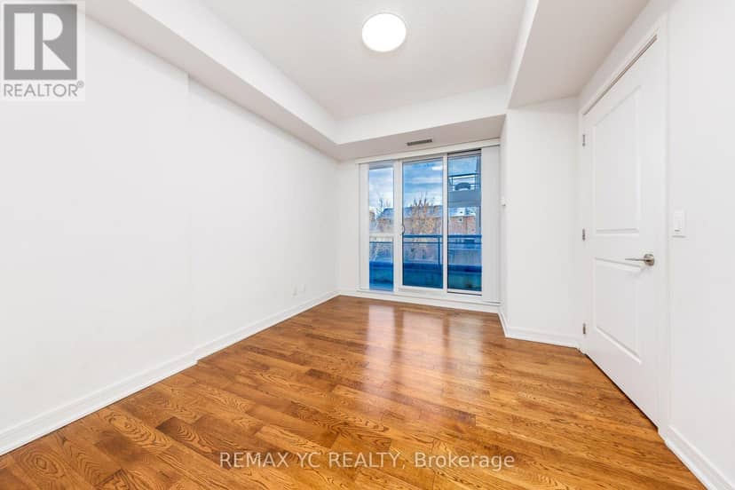 201 - 9191 Yonge Street — photo 12 of 31