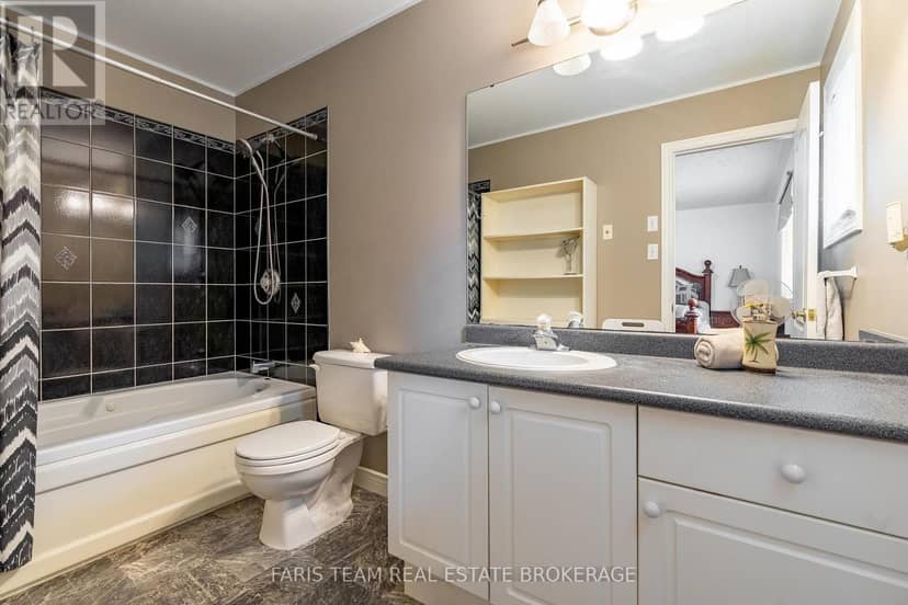 4 Charles Street — photo 11 of 26