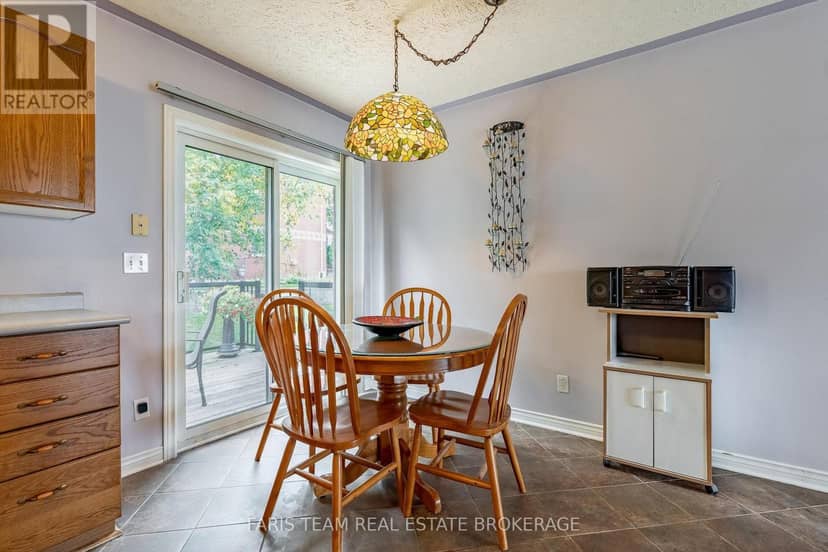 4 Charles Street, Penetanguishene, photo 8