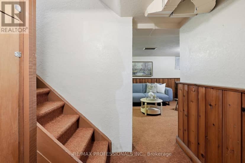 1 Bernice Avenue — photo 30 of 40