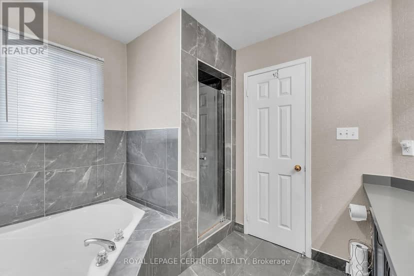 17 Chestermere Crescent — photo 19 of 23