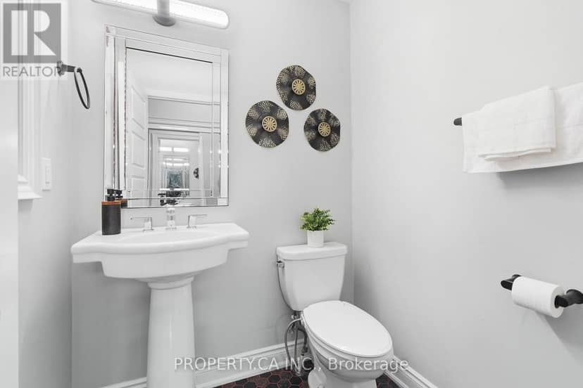 7829 Juneberry Drive — photo 14 of 31