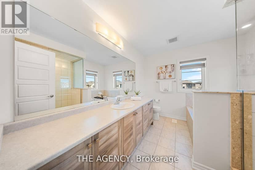 1 Bee Crescent — photo 27 of 40