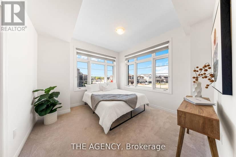 1 Bee Crescent — photo 32 of 40