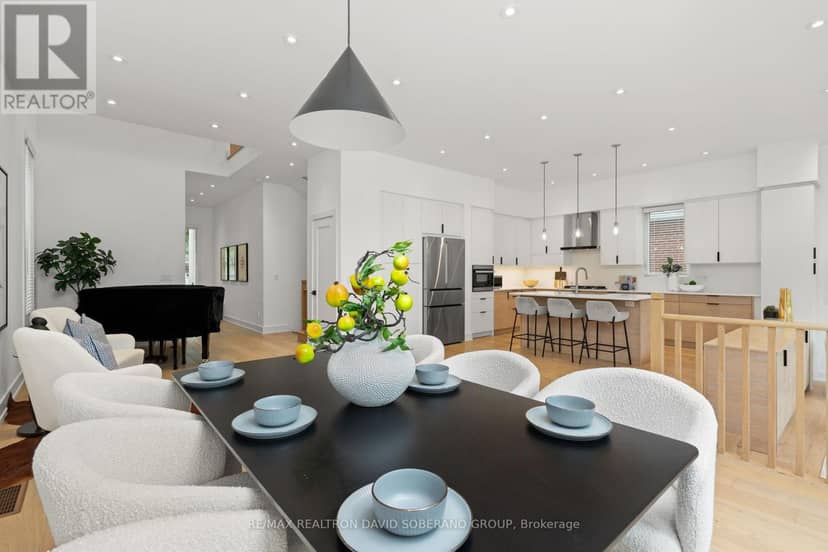 11 Barclay Road — photo 14 of 40