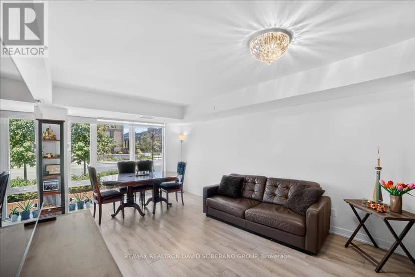 112 Varna Drive, Toronto, photo 3