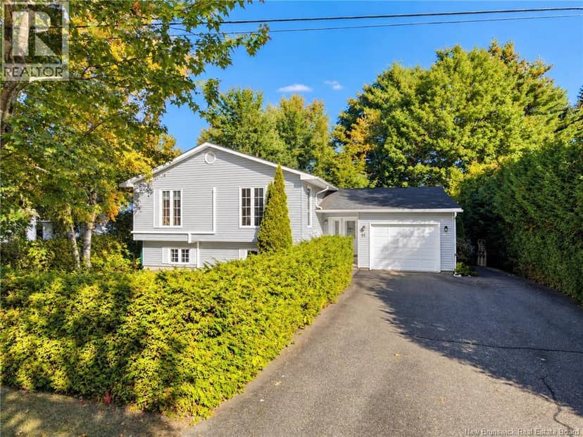 91 Bailey Avenue — photo 3 of 39
