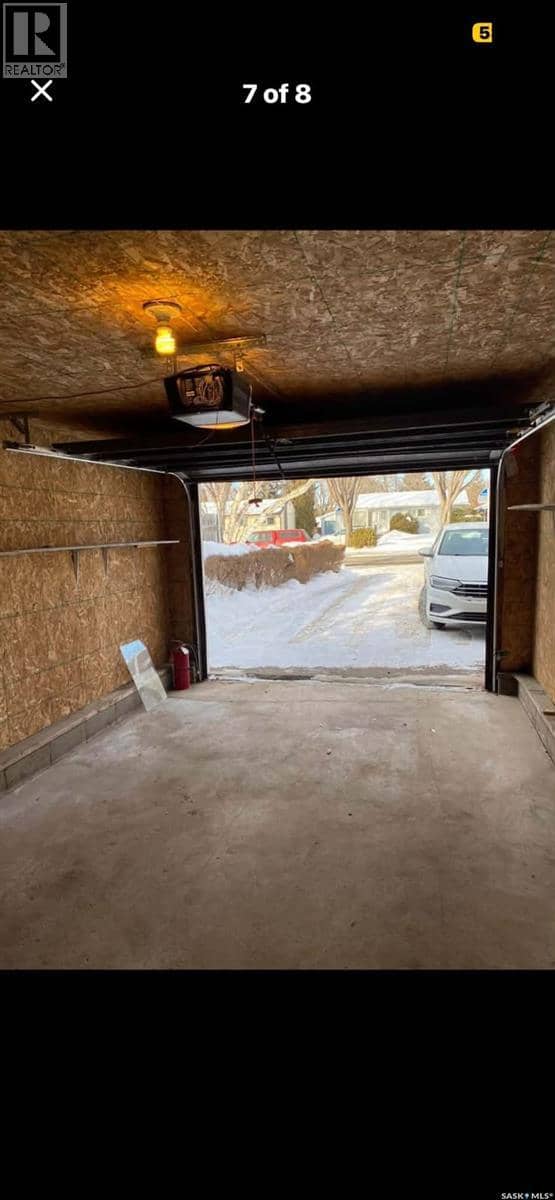 1814 Wilson Crescent — photo 14 of 30