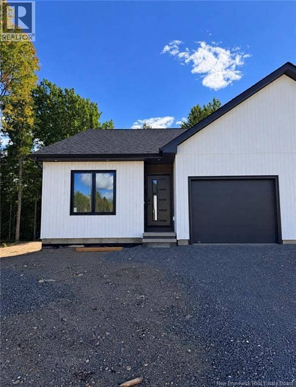 31 Terry Fox Drive — photo 1 of 29