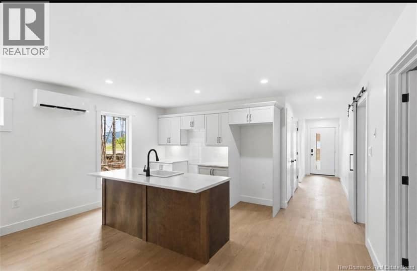 31 Terry Fox Drive — photo 9 of 29