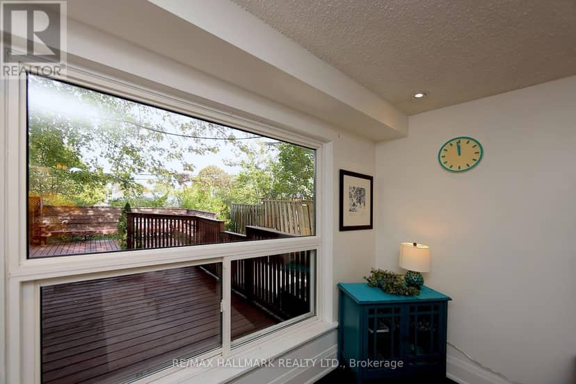 781 Pam Crescent, Newmarket, photo 7