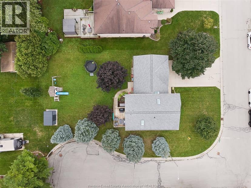 856 Lawndale Avenue — photo 30 of 33