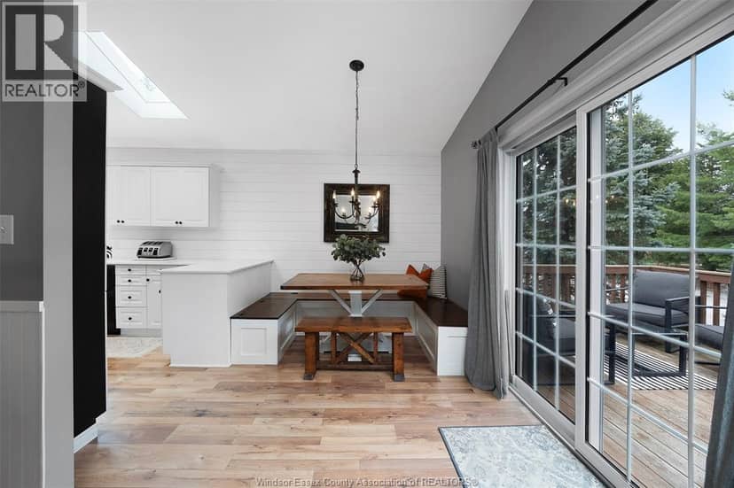 856 Lawndale Avenue — photo 8 of 33