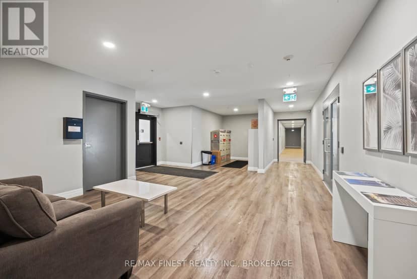 308 - 501 Frontenac Street — photo 5 of 40