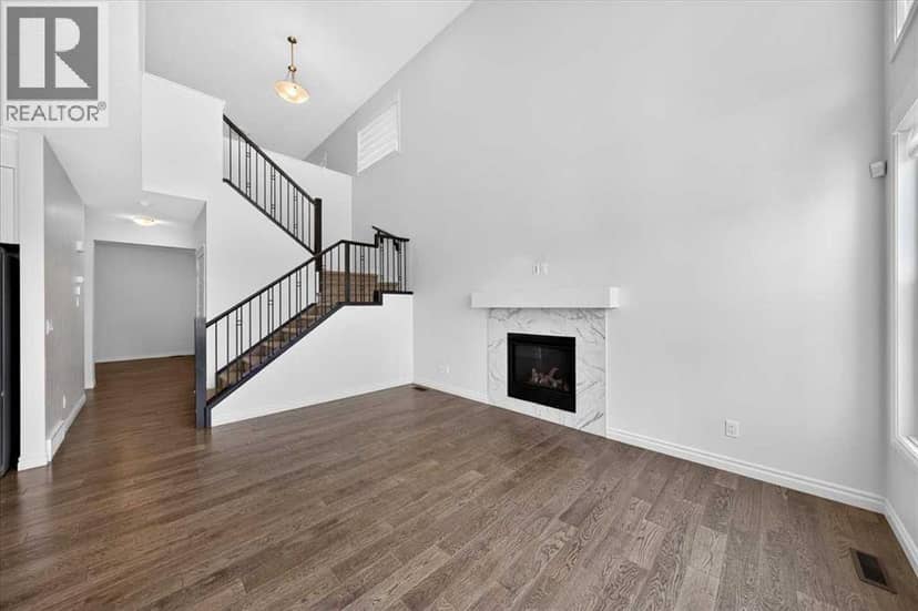 75 Midgrove Drive SW — photo 10 of 40