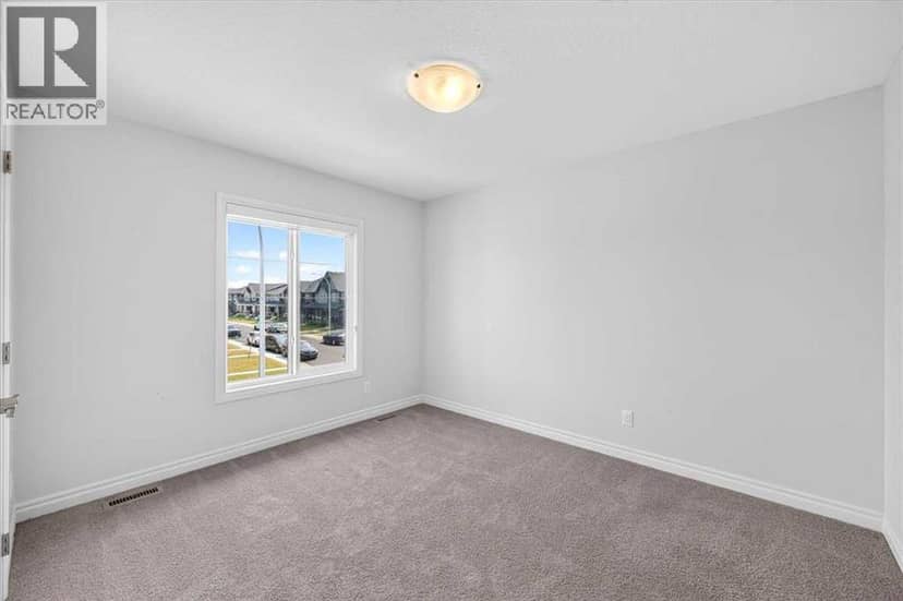 75 Midgrove Drive SW — photo 36 of 40