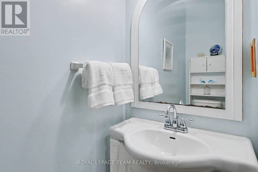 600 Crozier Road — photo 21 of 40