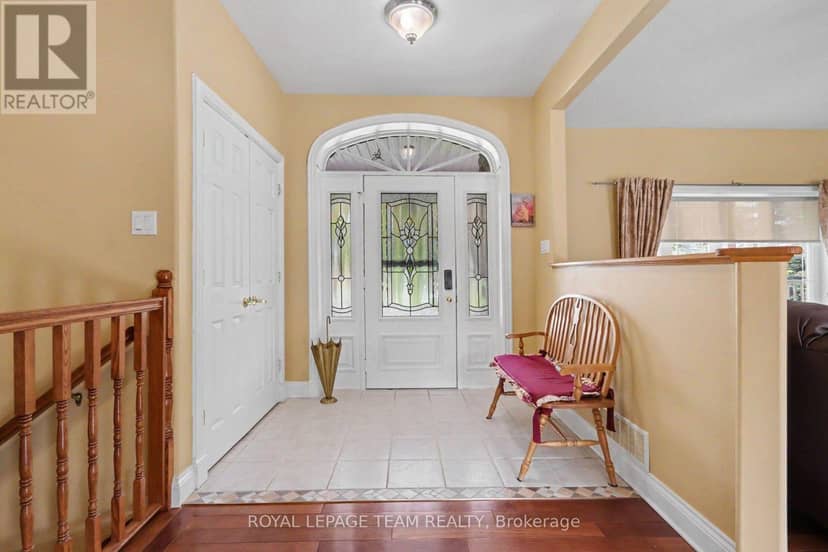 600 Crozier Road — photo 4 of 40